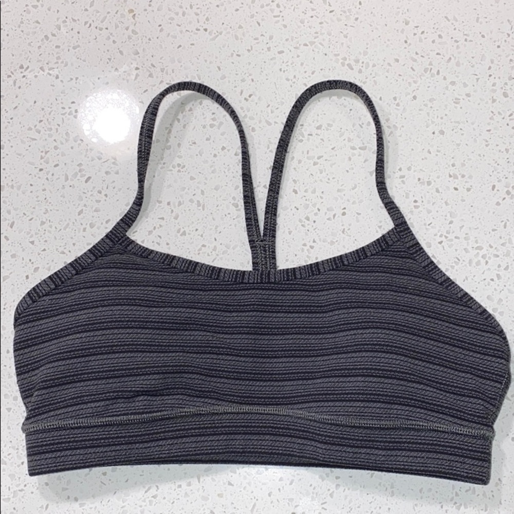 Lululemon Flow Y Sports Bra